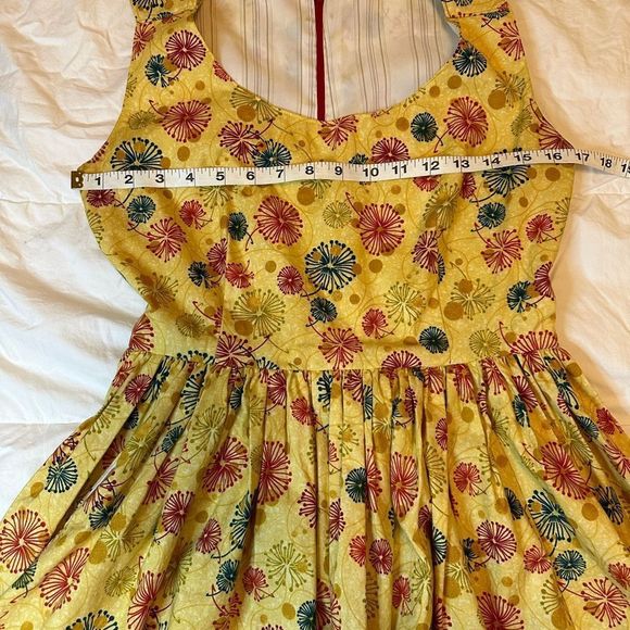 Vintage home made fit and flare 50s style dress small/medium floral print pocket - Picture 7 of 9